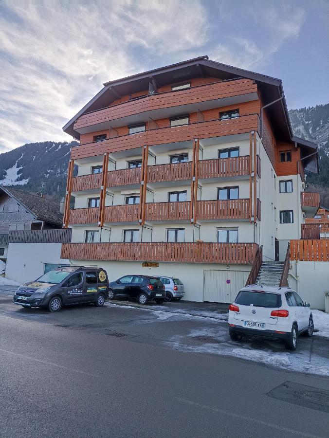 Appartement T2 Ideal Pour Une Famille Thollon-les-Memises Dış mekan fotoğraf